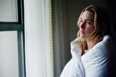 Kate-Winslet-Contagion-30