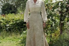 Kate-Winslet-Film-Finding-Neverland-14