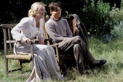Kate-Winslet-Film-Finding-Neverland-18