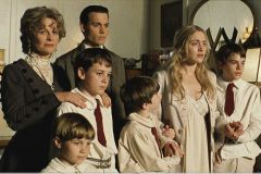 Kate-Winslet-Film-Finding-Neverland-25