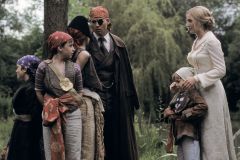 Kate-Winslet-Film-Finding-Neverland-7